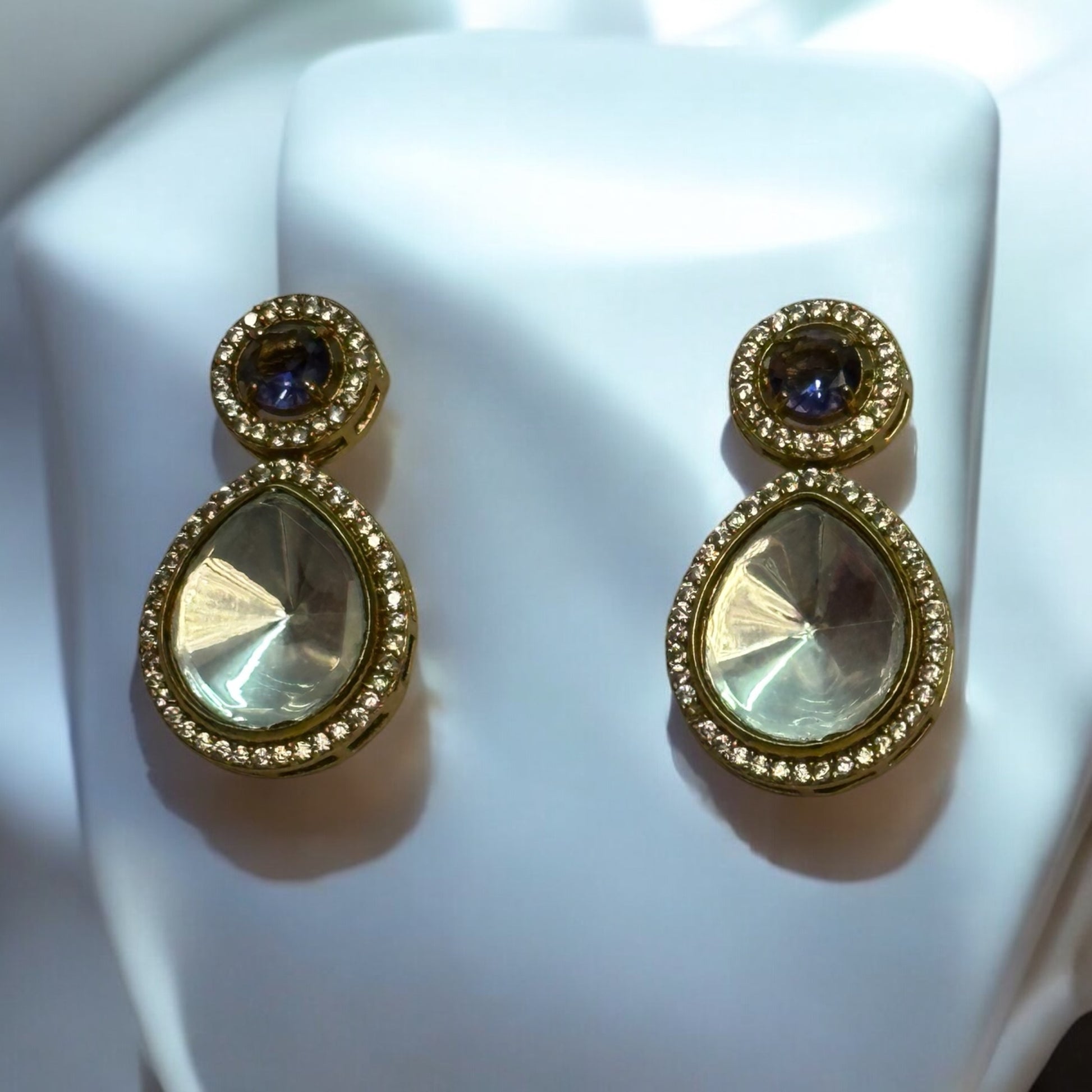 Beautiful Polki Kundan Earrings – elegant gold-tone purple stones and polki kundan detailing. A perfect set for weddings, festive wear, and special occasions.